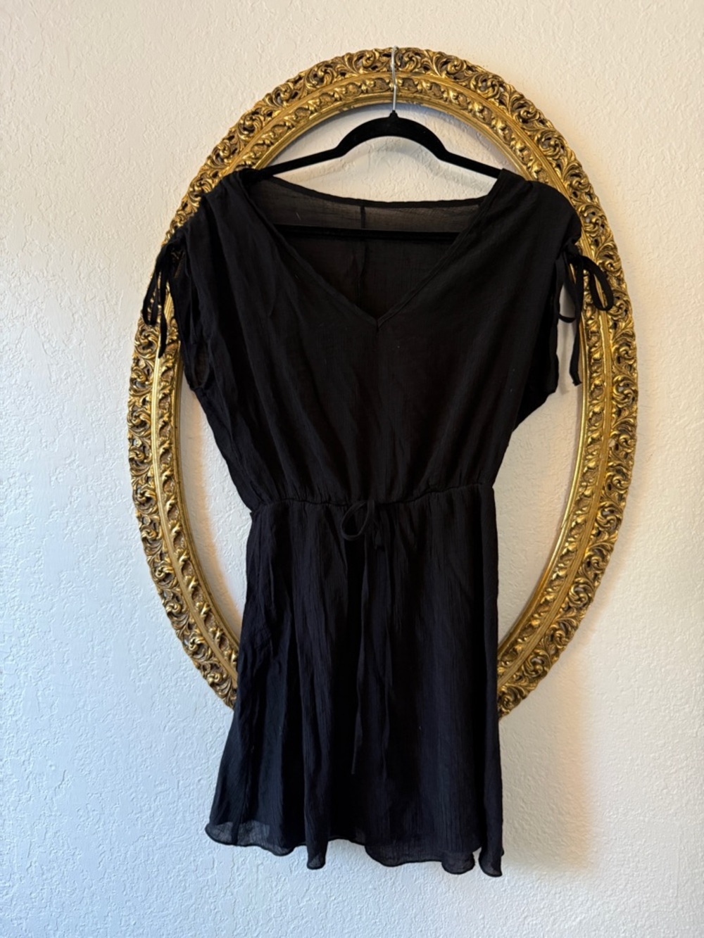 SHEIN Black V-Neck Tie-Waist swim coverup